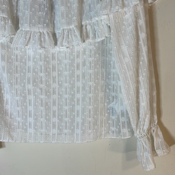 NWT. BCBGMAXAZRIA XS Shimmer Off-White Textured Ruffle Blouse. - Picture 10 of 12